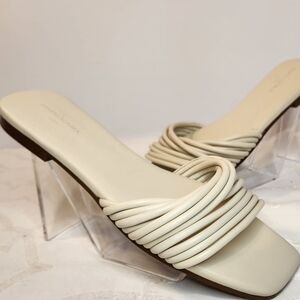 Banana Republic Cream Women's Twisted Strappy Slide Sandals Size 8